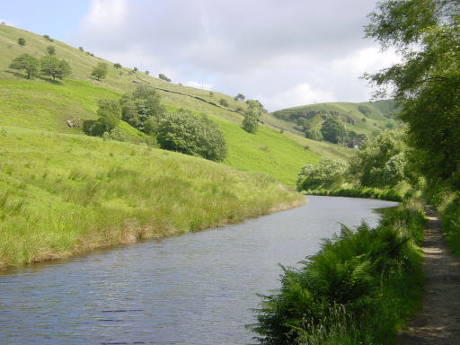 Looking south towards Warland, Rochdale Canal