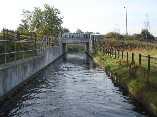 Gorrels Way, Rochdale Canal