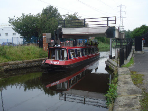 Grimshaw Lane Lift Bridge, Rochdale Canal