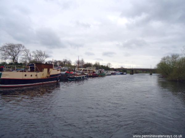 moorings near Methley, Aire and Calder Navigation