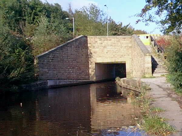 Chew Valley Road bridge, Greenfield.