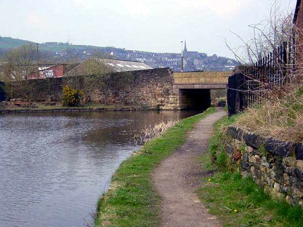 Waggon Road, Mossley