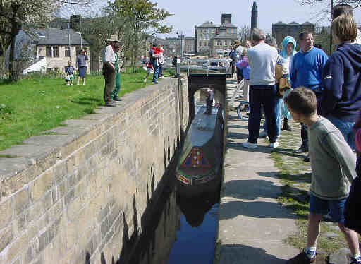 Lock 23E, Slaithwaite