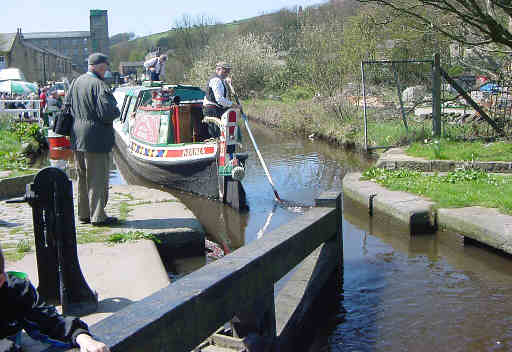 Lock 23E, Slaithwaite