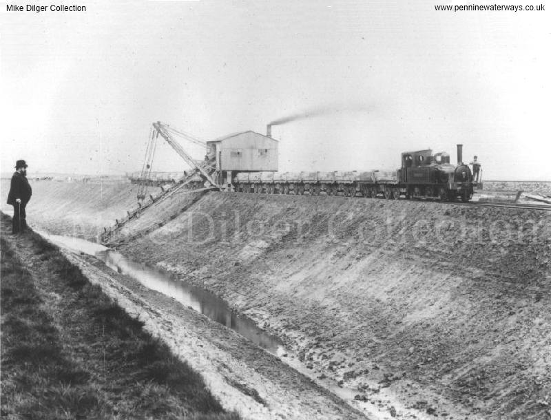 spoil conveyor - photo: Mike Dilger Collection
