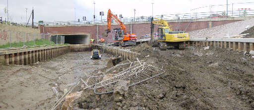 M60, Broadway, Chadderton