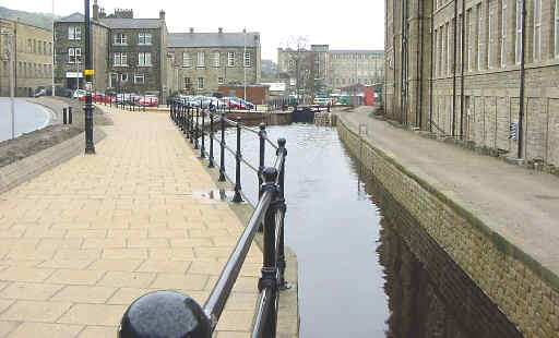 Carr Lane, Slaithwaite