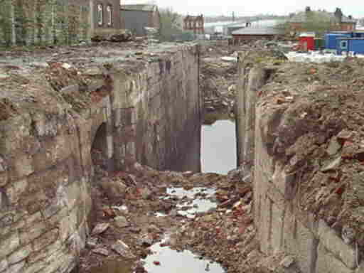 Lock 5W, Stalybridge