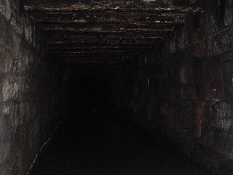  Standedge Tunnel 