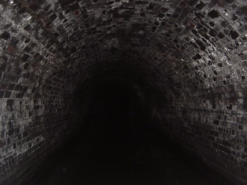  Standedge Tunnel 