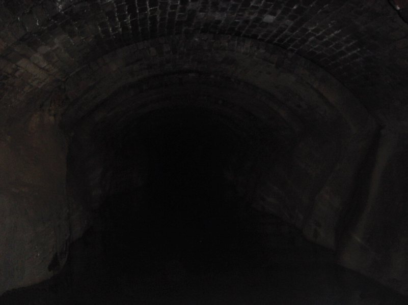  Standedge Tunnel 