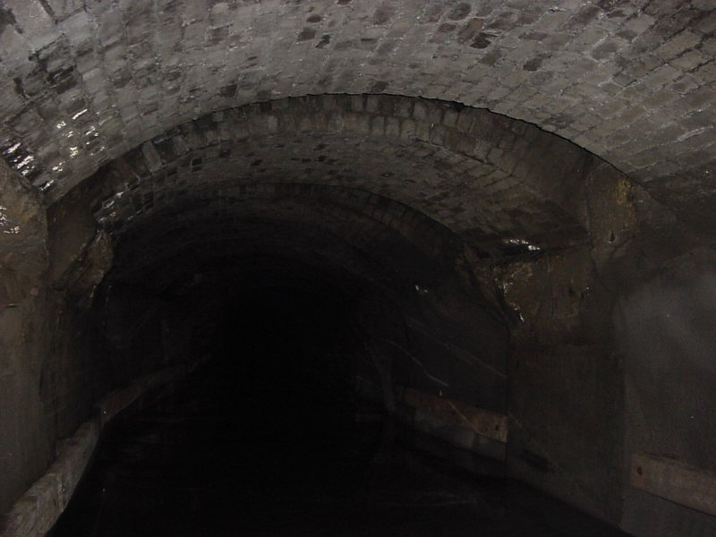  Standedge Tunnel 