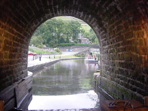  Standedge Tunnel 