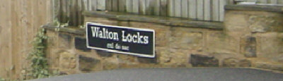 Walton Locks, Barnsley Canal