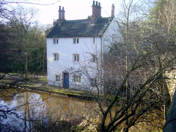 Nailmakers House, Worsley