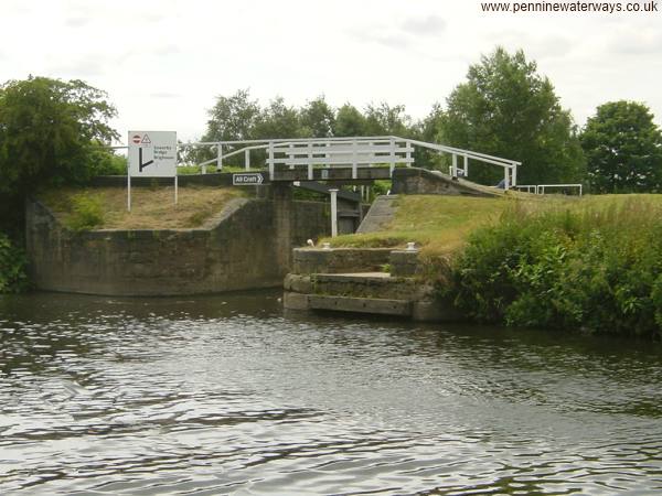 Greenwood Lock, Dewsbury arm, Calder and Hebble Navigation
