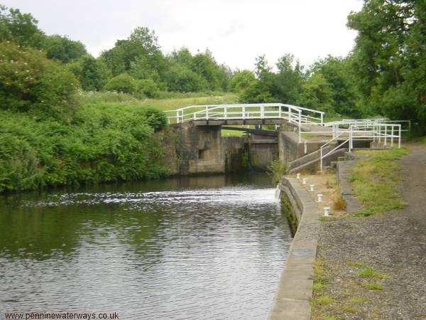 Mill Bank Lock, Calder and Hebble Navigation