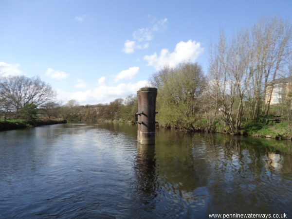 old bridge pier, Calder and Hebble Navigation