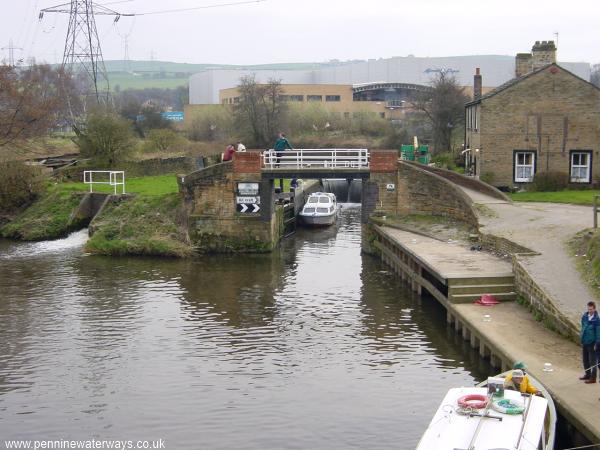 junction with Huddersfield Broad Canal, CooperBridge, Calder and Hebble Navigation