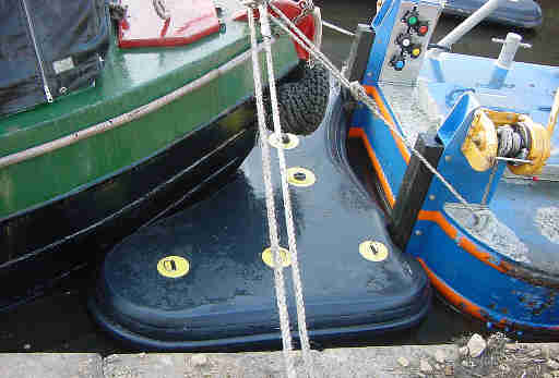 boat separator