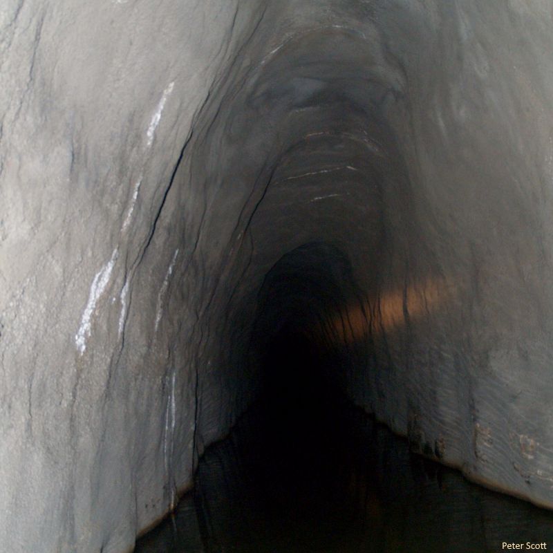  Standedge Tunnel - photo: Peter Scott