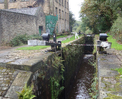 Lock 14e, Huddersfield Narrow Canal