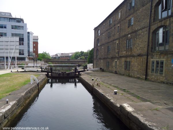 River Lock, Leeds