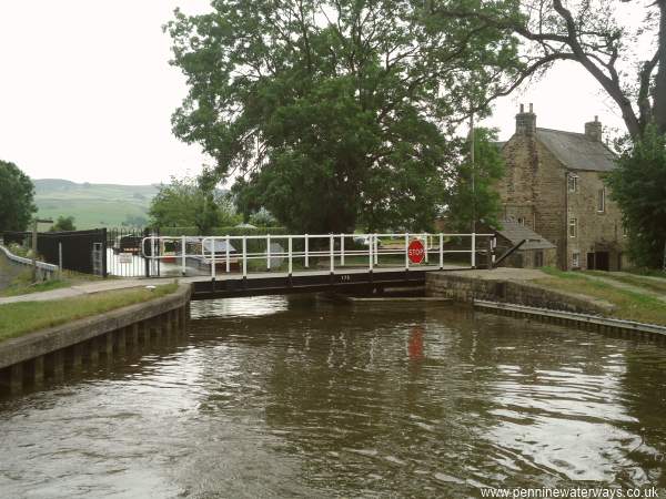 Niffany Swing Bridge