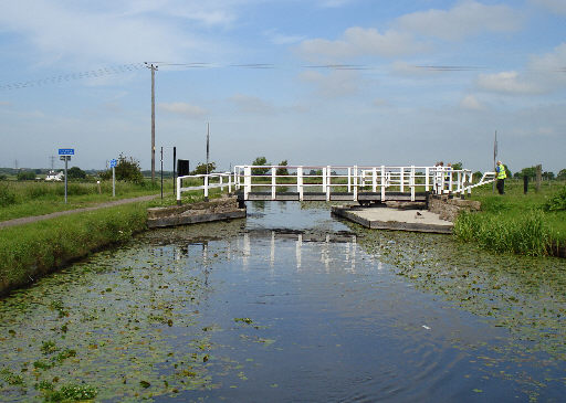 Holmes Swing Bridge