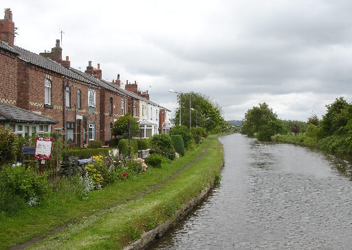 Canal Bank Cottages