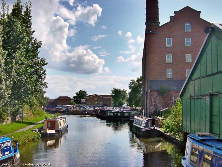 Macclesfield Canal Centre