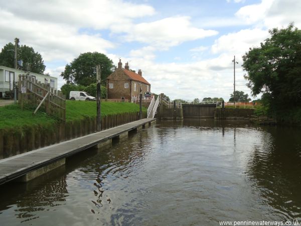 Linton Lock, River Ouse