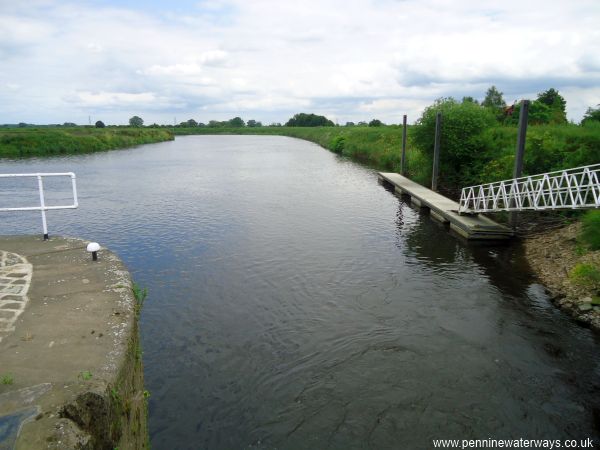 Beal Lock, River Aire