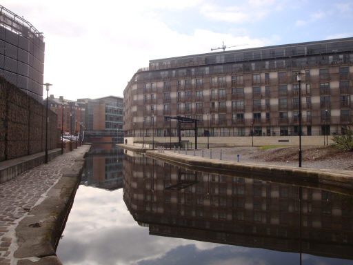 Piccadilly Basin, Rochdale Canal
