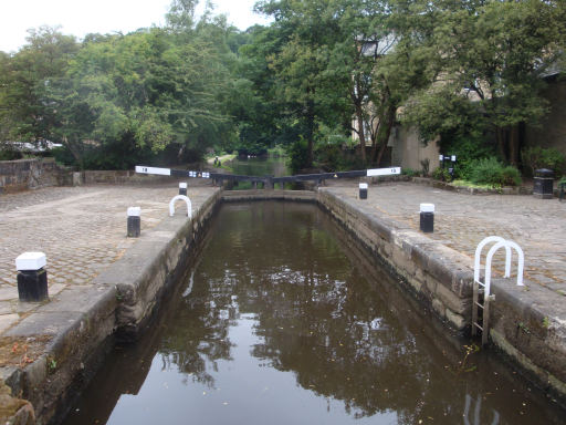 Todmorden Guillotine Lock, Rochdale Canal