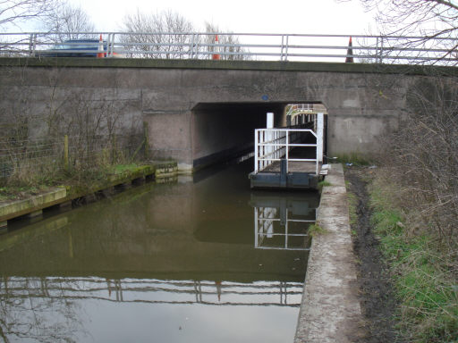 M62 crossing, Rochdale Canal