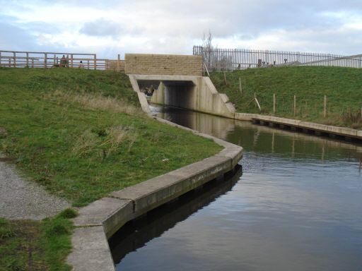 Trub, Rochdale Canal