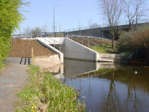 Gorrels Way, Rochdale Canal