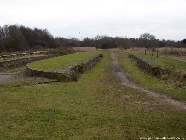 Hulme Lock, Sankey Canal