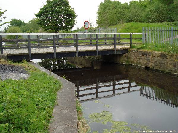 Mayers Bridge, Sankey Canal